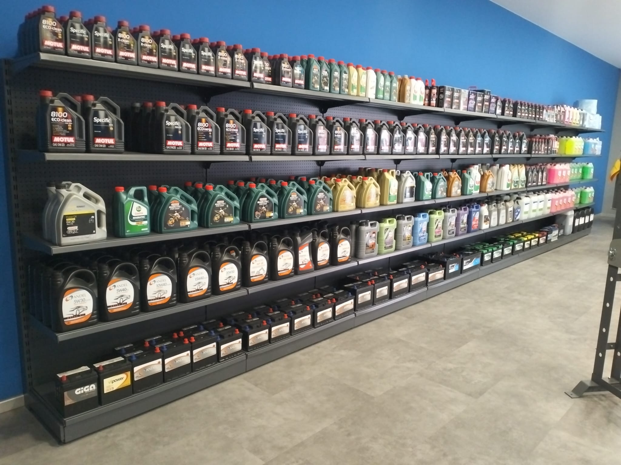 Estantería de carga para ferretería en Gran Canaria - SMC Canarias