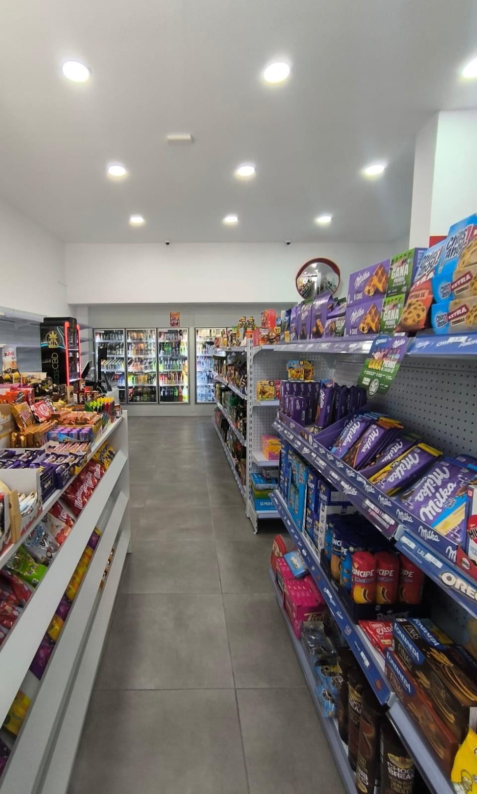 Equipamiento comercial instalado en supermercado de La Laguna Tenerife